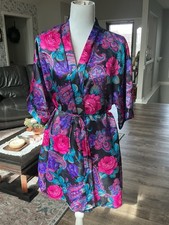 Vintage Women s Floral Short Kimono Robe Romantic Pink Floral Made in USA