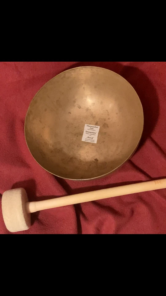Große 22 cm Klangschale, Ausstellungsstück wie neu Singing Bowl mit Filz-Klöppel - Bild 3 von 4