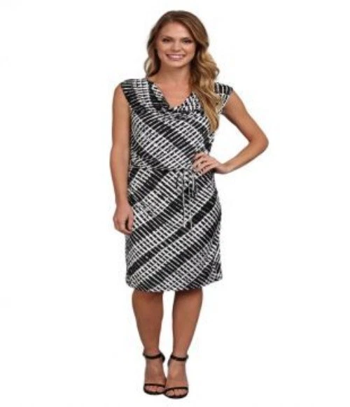 Vestido Calvin Klein para mujer Plus 2X negro blanco a rayas capucha cuello elástico Foto 2 de 4