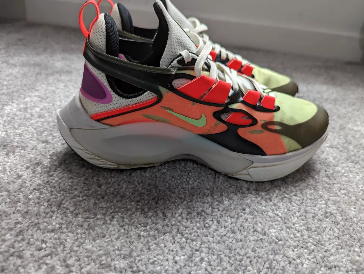 Signal nike clearance
