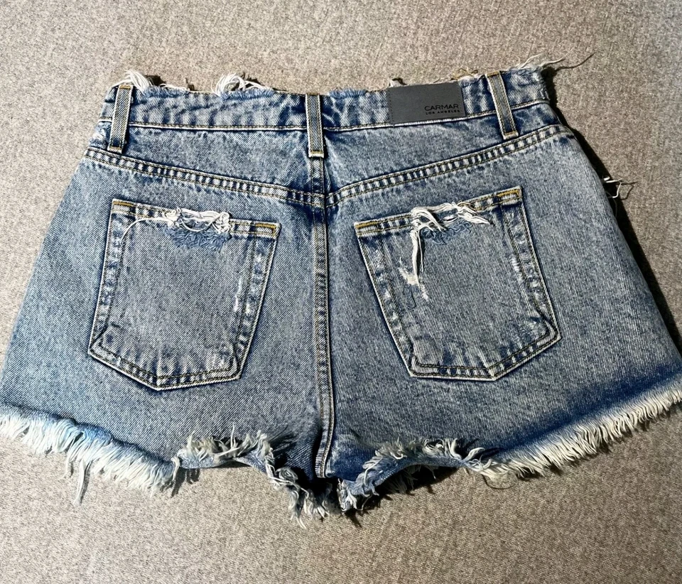 Pantalones Cortos de Jean Carmar Para Mujer Talla 28 Azul Denim Dobladillo Deshilachado 2" Entrepierna Tiro Alto Foto 2 de 4