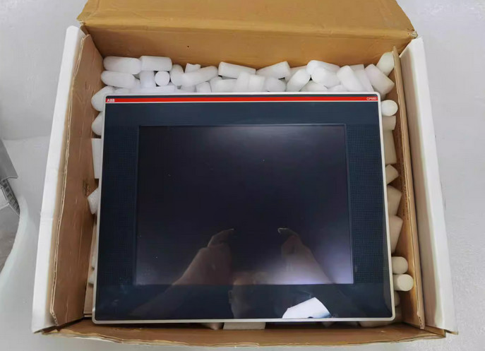 New In Box ABB CP660 C2 1SAP560100R0001 Touch Screen