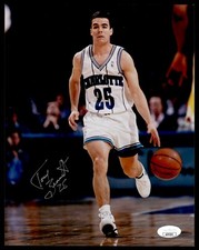 TONY BENNETT SIGNED 8X10 WITH JSA COA - CHARLOTTE HORNETS