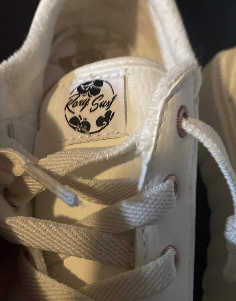 Roxy  Surf  Cannon  Women’s White Sneakers 1 1/2 Bottom Size 8.5 — 第 2/4 张图片
