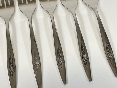 5PC ONEIDA ONEIDACRAFT DELUXE STAINLESS LASTING ROSE SALAD FORK FLATWARE LOT - Picture 2 of 3
