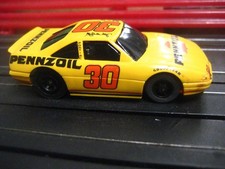 NEW Tyco HO Scale Slot Car  30 Waltrip Pennzoil Nascar 440X2 Chassis  