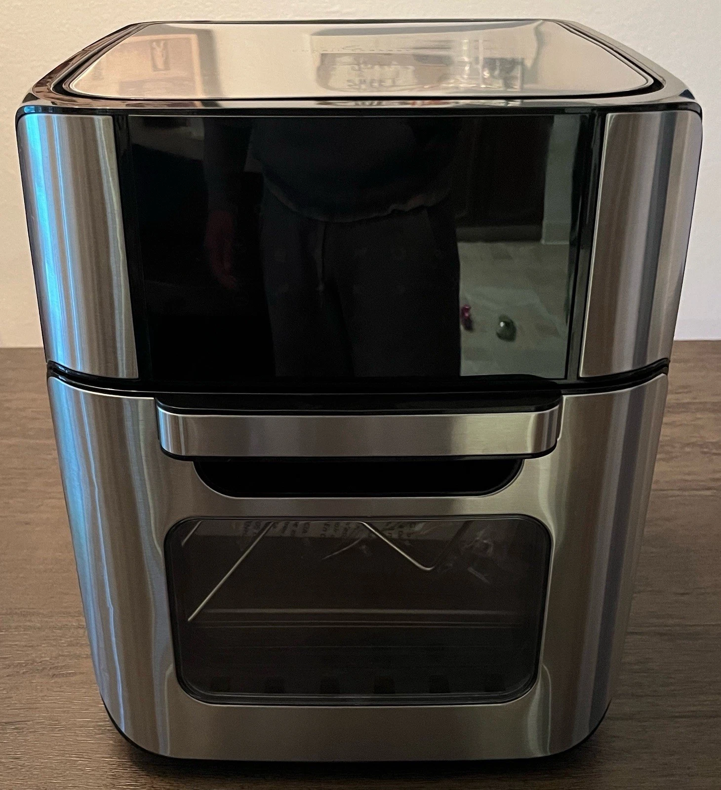 Emeril Lagasse Power XL Air Fryer Oven 12 QT W/ 8-in-1 Cooking Presets New Open
Opens in a new windo