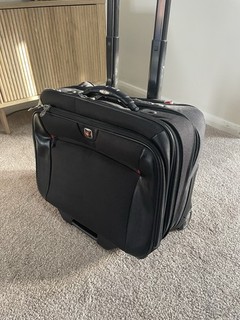 Wenger Potomac Wheeled Laptop Case Business Luggage Swiss Travel Bag