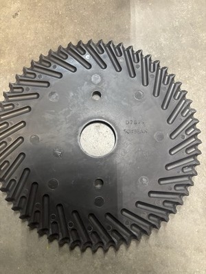 GA5794 Kinze OEM 60 Cell Soybean Plate Brush Meter Seed Disc Plate. New.