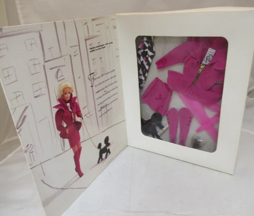 1992 Barbie "Fifth Avenue Style" Classique Collection Fashion Gift Set  - NRFB !
