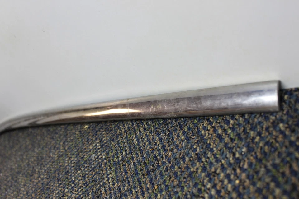 原始设备制造商通用右手皮带线门装饰成型 1949 - 52 雪佛兰 4 Dr (Bin9) — 第 2/4 张图片