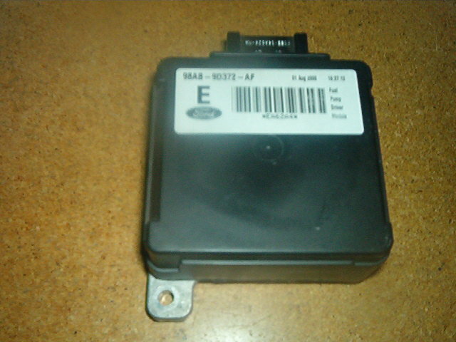 Fuel Pump Driver Module Fits 00-06 Ford 