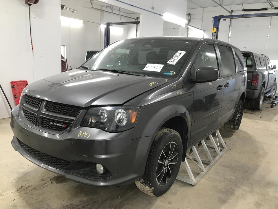 Medidor de velocímetro usado serve: 2017 Dodge Caravan cluster 120 MPH com veículo informar - Imagem 2 de 4