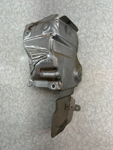Skoda Fabia 2 5J  Abgaskrümmer Hitzeschutzblech 03D253035F ✅