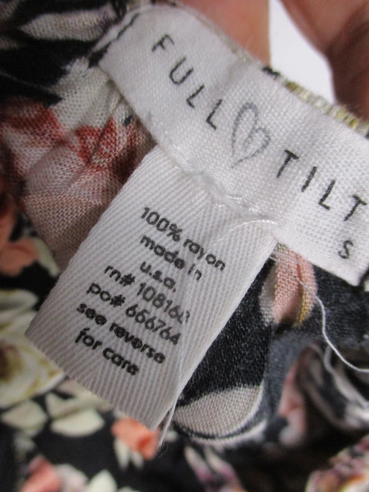 Womens full tilt black floral blouse sz s - Image 2 of 4