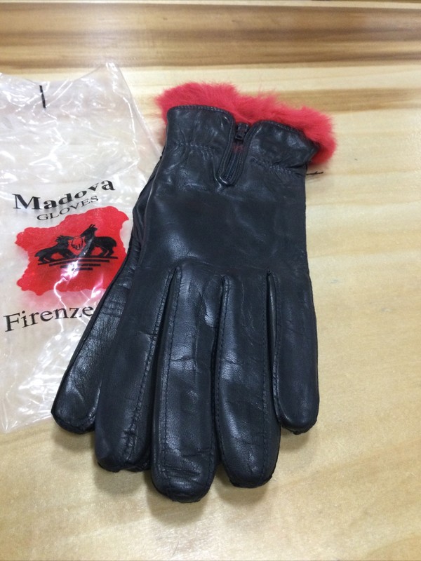 NEW LADIES MADOVA FIRENZE ITALY BLACK LEATHER GLOVES RED FUR TRIM N LINED 6 1/2