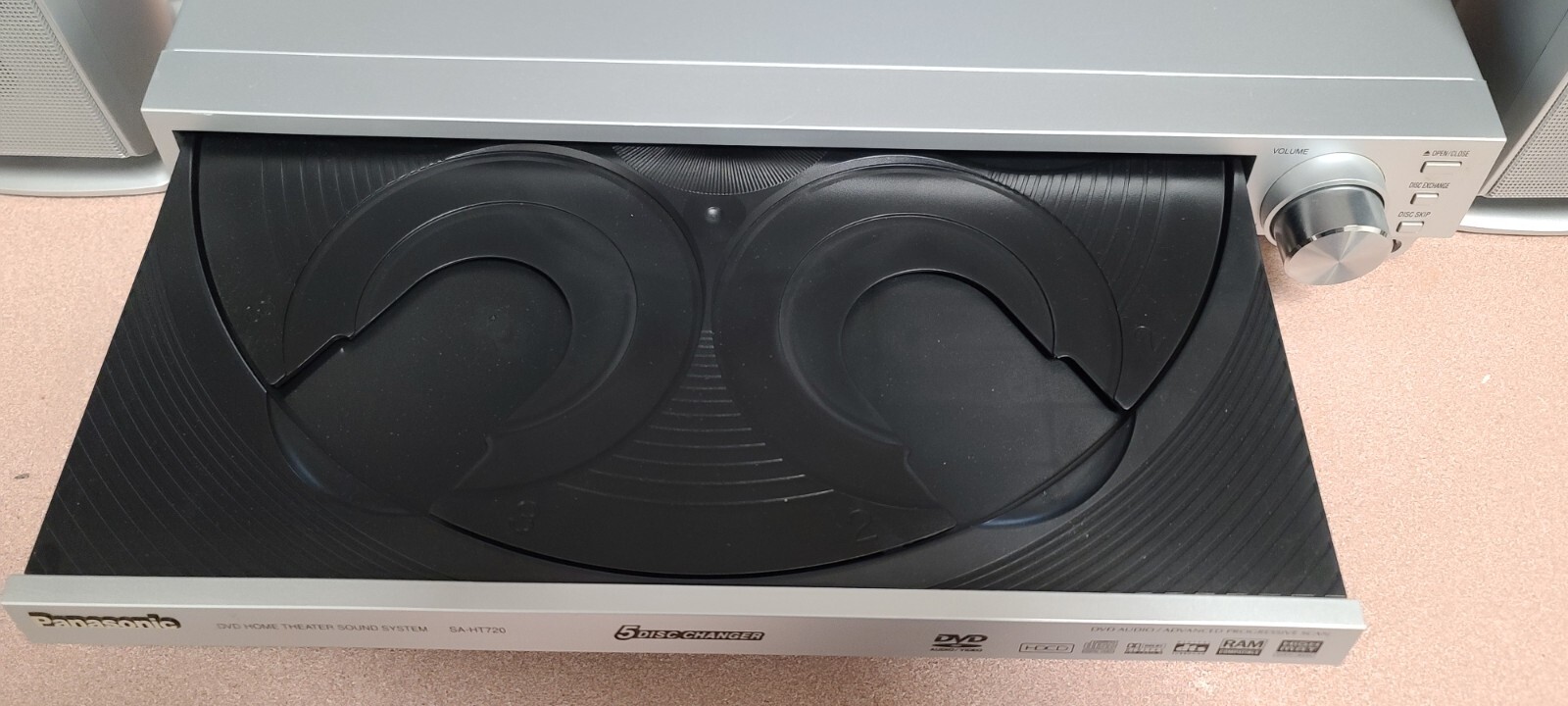 Panasonic AM/FM Receive/DVD Home Theater Sound System SAHT720 W Remote eBay