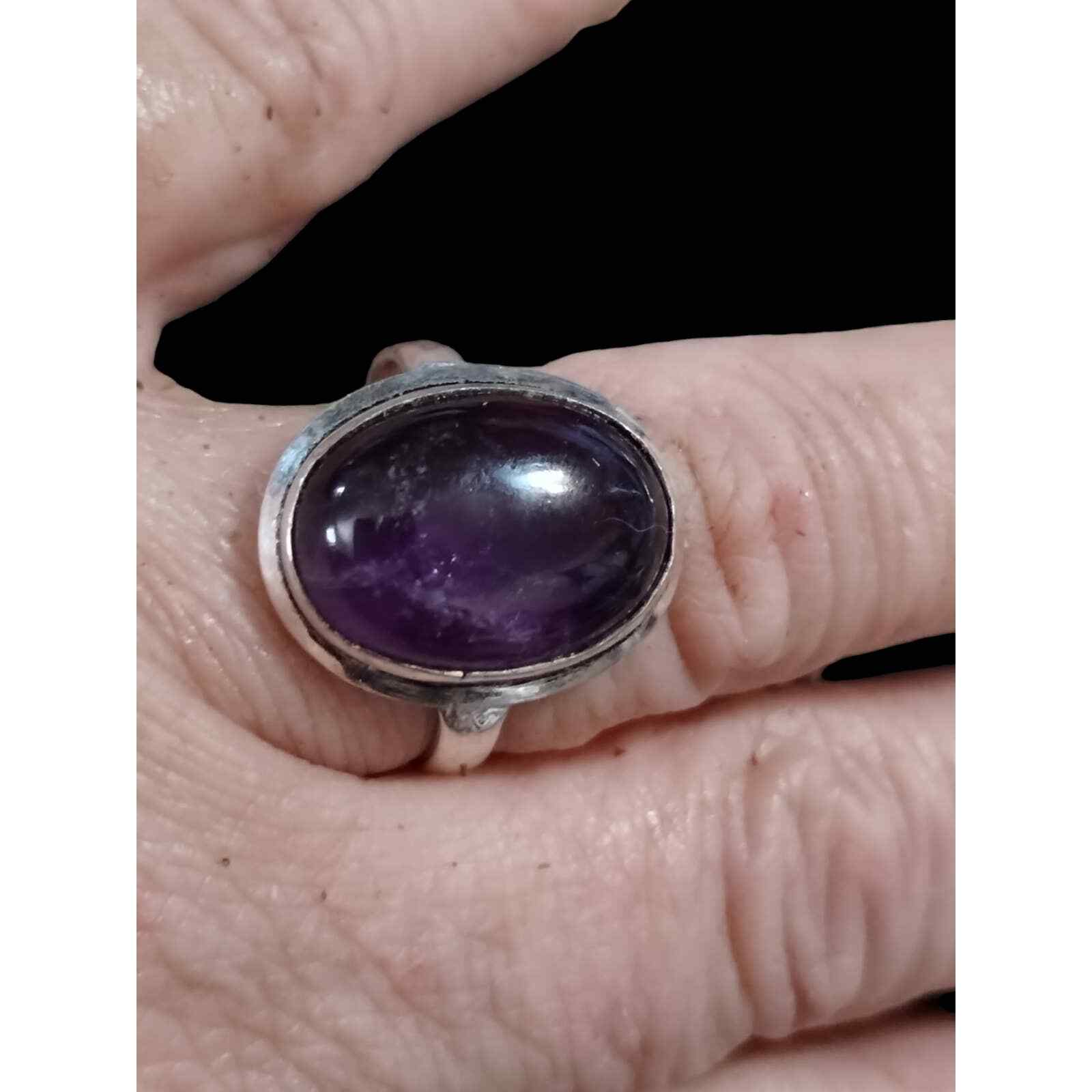 Exquisite silver amethyst ring size 7 - image 1