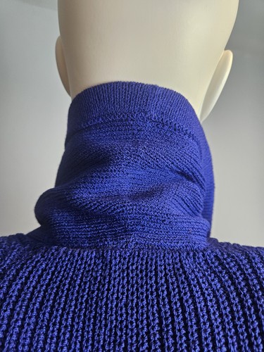 Vintage St John Marie Gray 2 Piece Set Blue Sweater Skirt Oversized Fit Size P - Picture 11 of 17