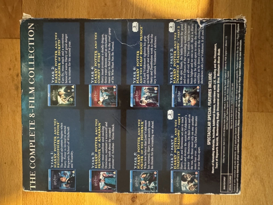 Harry Potter: The Complete 8-Film Collection Blu-ray Box Set - Image 3 of 4