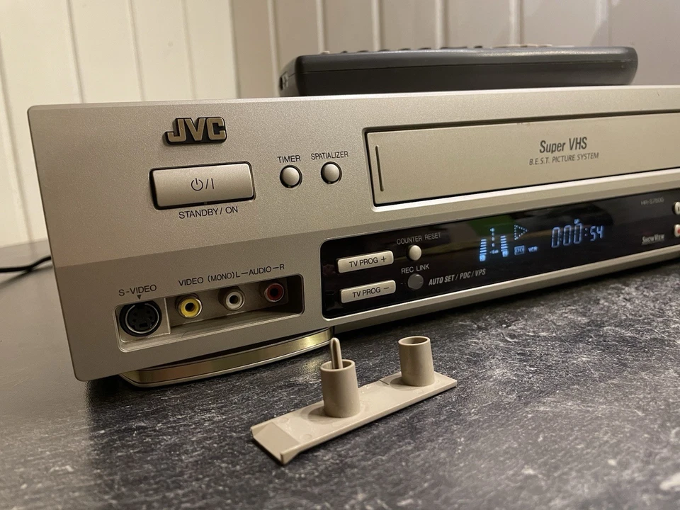 JVC HR-S7500 S-VHS Videorecorder, geprüft, gereinigt, getestet – mit Original FB - Bild 3 von 4