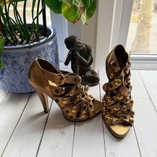 Gucci | Sandali vintage Babouska in pelle oro metallizzato con borchie