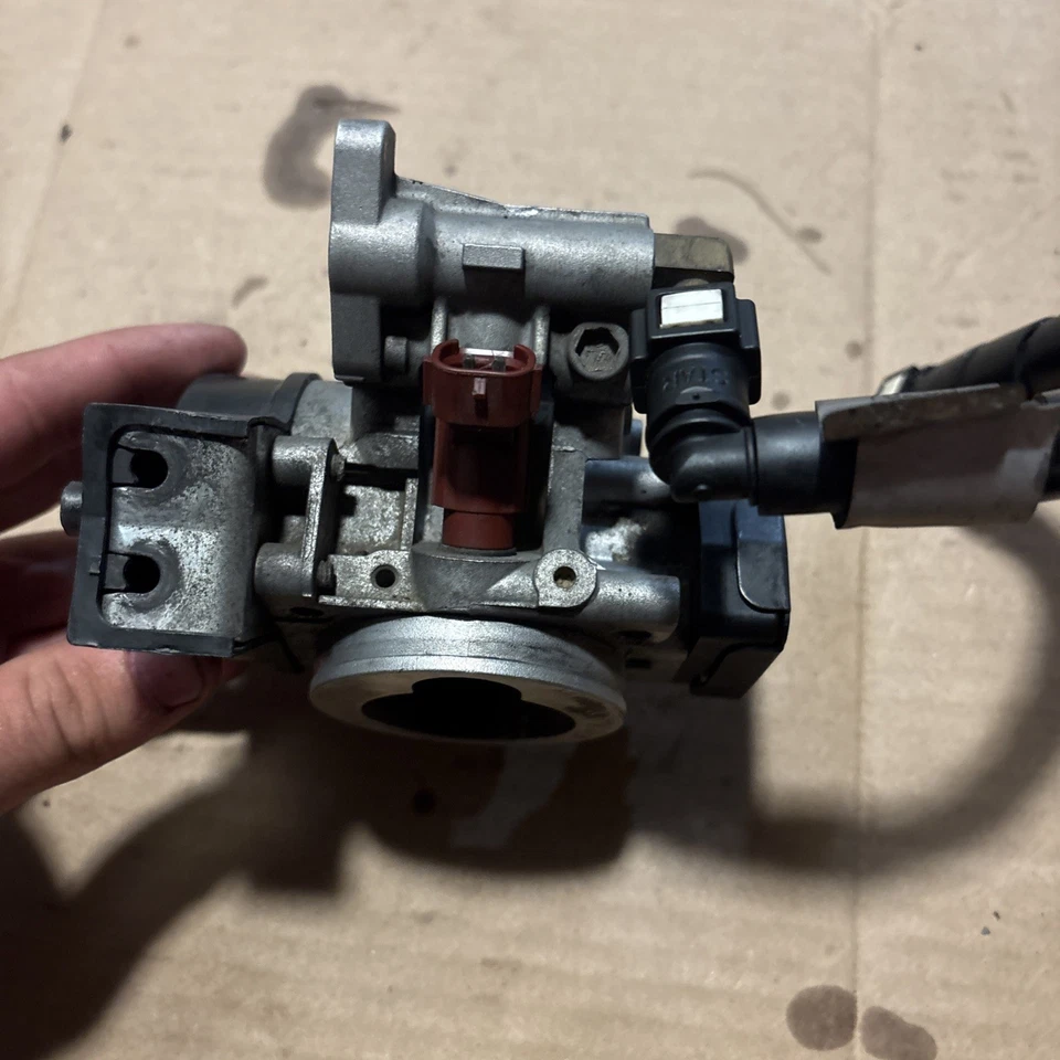 Cuerpo de acelerador completo Husqvarna TE510 TE 510 450 2010.+Línea de combustible/inyector OEM Foto 2 de 4