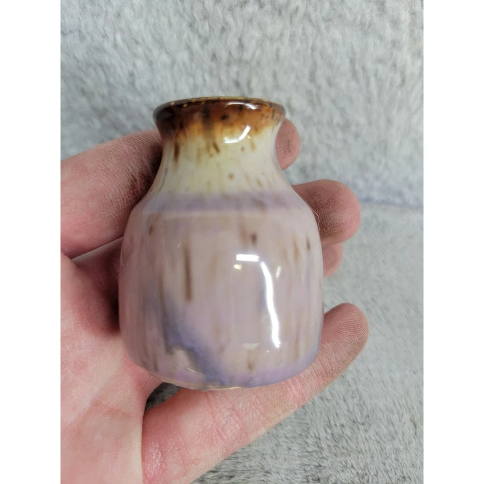 Мини керамическая ваза крапчатая сиреневая коричневая глазурь маленький бутон ваза подписанный низ - Изображение 2 из 4