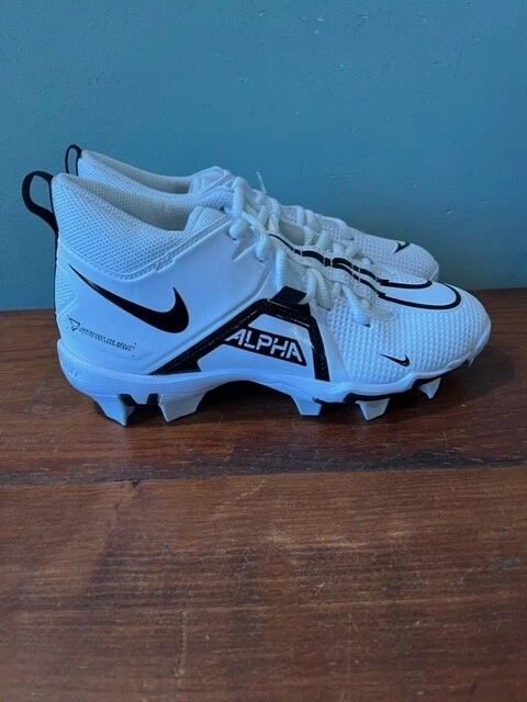 Nike youth alpha clearance shark 3/4 football cleats