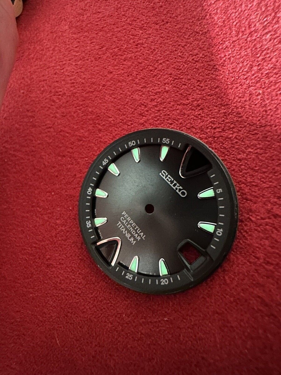 Nice Seiko Perpetual Calendar Titanium Back Cover Watch Spare Part 8F32-0032 Nice Seiko Perpetual Calendar Titanium Back Cover Watch  main image 4