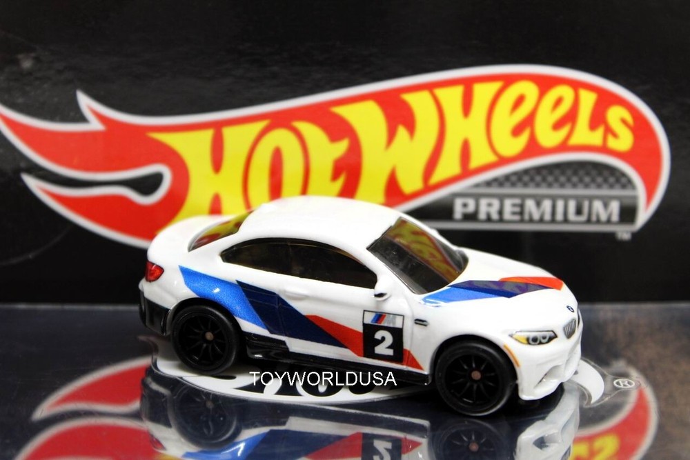 2022 Hot Wheels Premium BMW Collector Box Set 2016 BMW M2