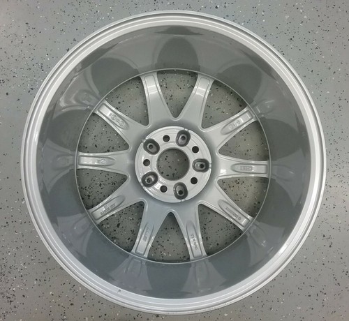 Mercedes R320 R350 R500 18"x8" Factory OEM Wheel 2006-2012 Original Silver Rim - Picture 6 of 9