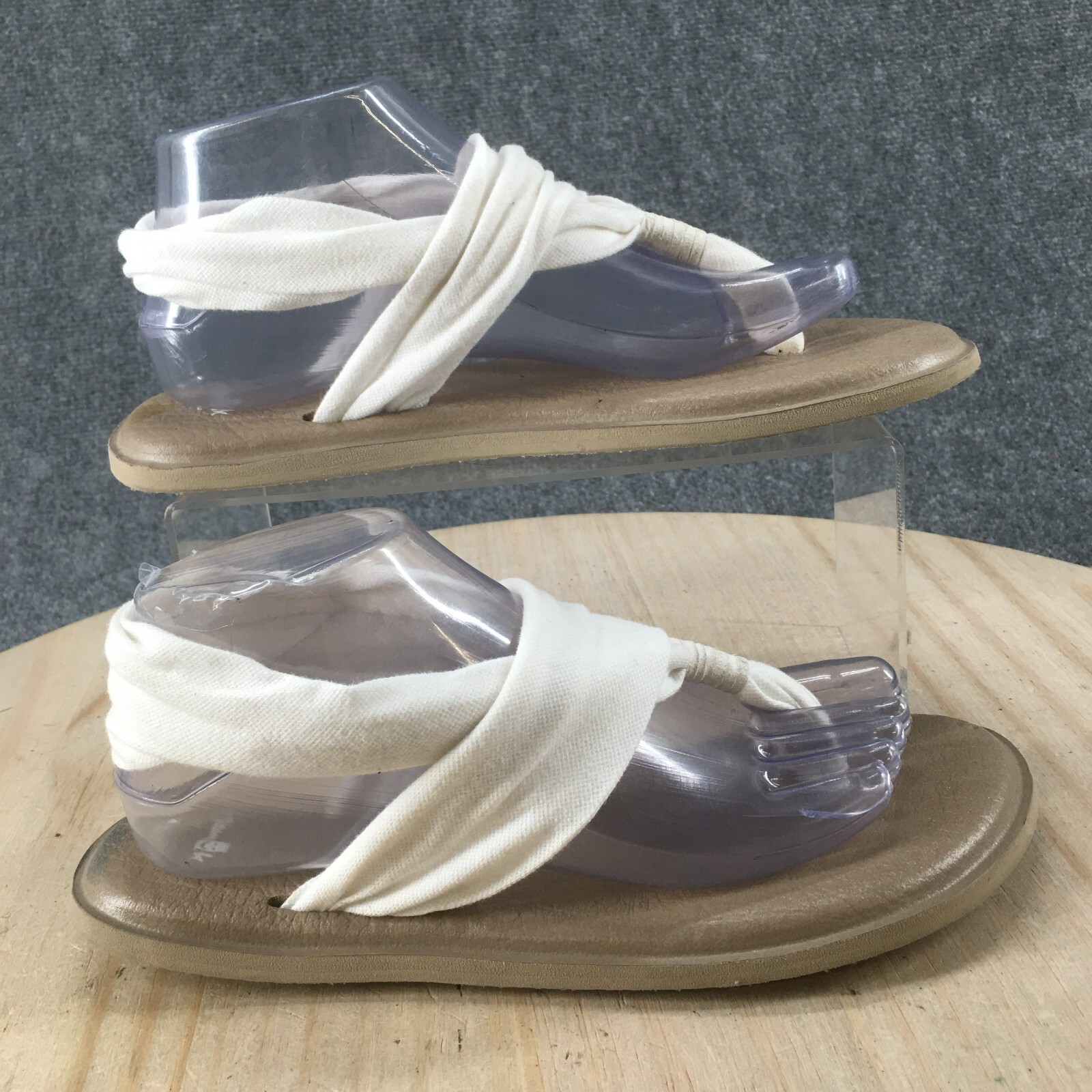 Sanuk Sandals Womens 9 Yoga Flip Flop Slingback White Casual Flats 1019320