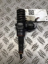 Einspritzdüse Injektor Audi A3 (8P) 1.9 TDI 77kW 105PS 038130073A 