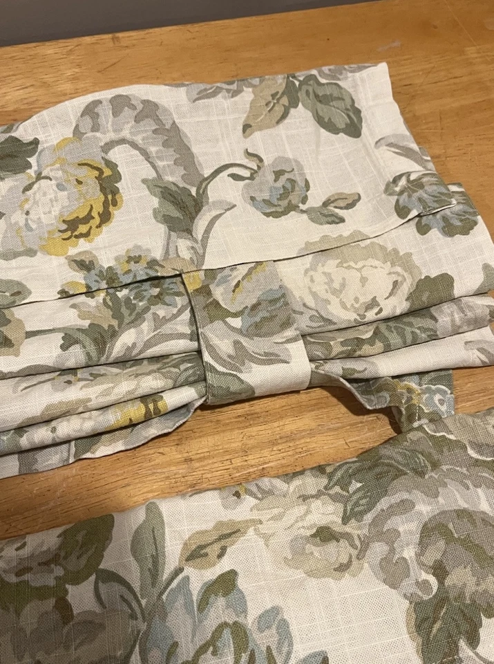 Waverly Spring Bling Roman Shades Curtain Panels 24x66” - Image 2 of 4