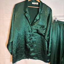 VTG 80s/90s Victoria  s Secret Gold Label Emerald Green Satin Pajama Set, Size XL