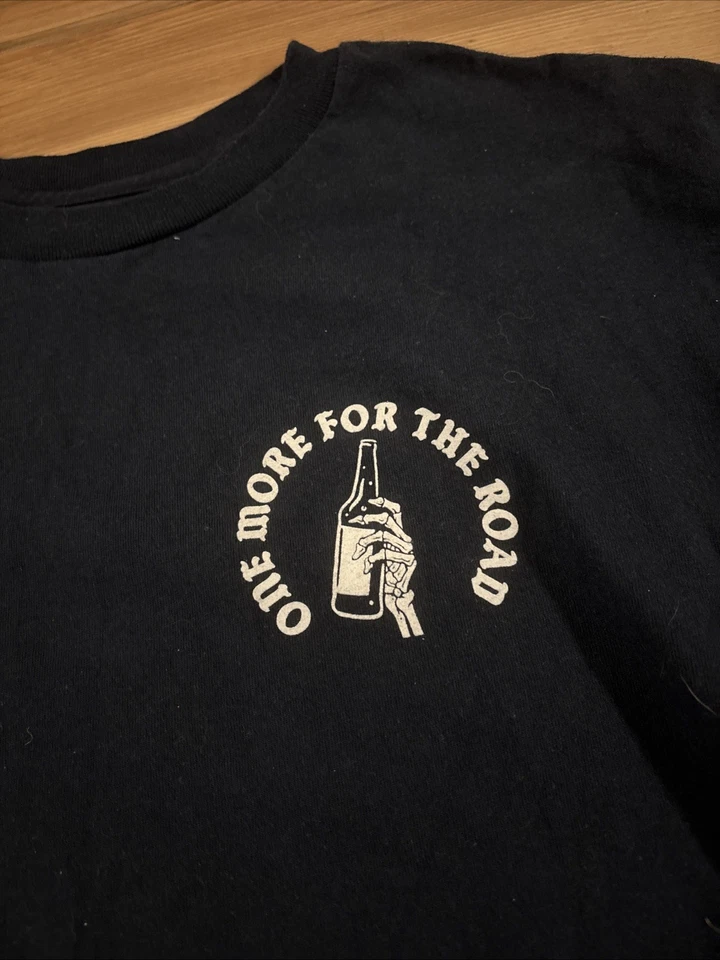 Camiseta One More For The Road Foto 2 de 3