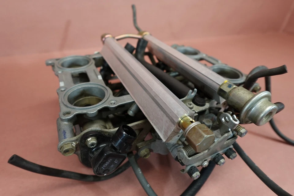 Carrocerías del acelerador Honda Interceptor 800 VFR800 1998-2001 Foto 4 de 4