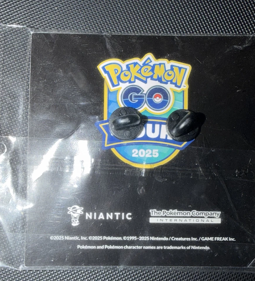 Pokemon Go Tour 2025 Official Exclusive Reshiram and Zekrom Pin Brand New Sealed - Image 2 of 2