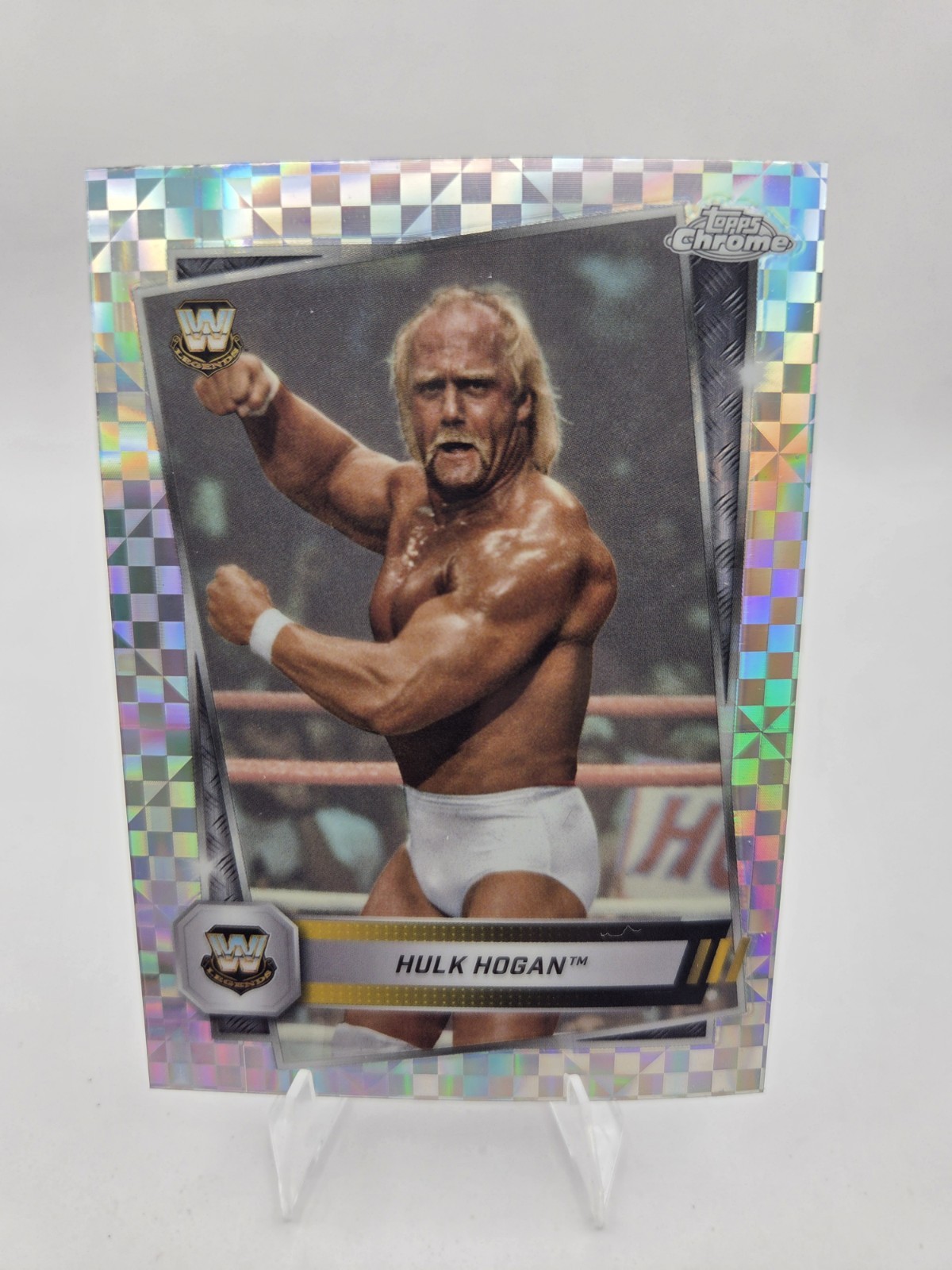 HULK HOGAN 2025 Topps Chrome WWE #12 X-fractor