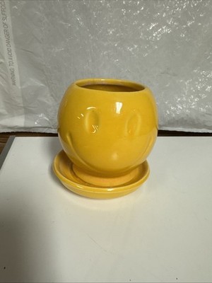 Vintage McCoy Pottery Smiley Happy Face 4.2'' Planter Yellow 0386 USA