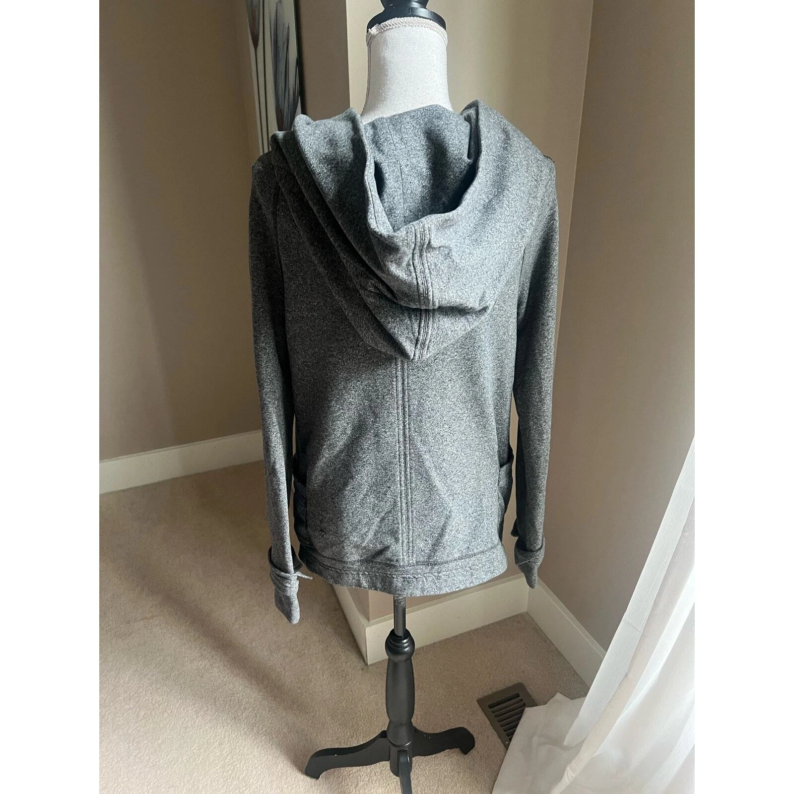 VETEMENTS Felpa con cappuccio Lululemon Yoga giacca grigia con cerniera taglia 4