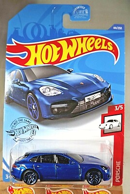 2020 Hot Wheels #44 PORSCHE PANAMERA TURBO S E-HYBRID SPORT TURISMO Blue Variant