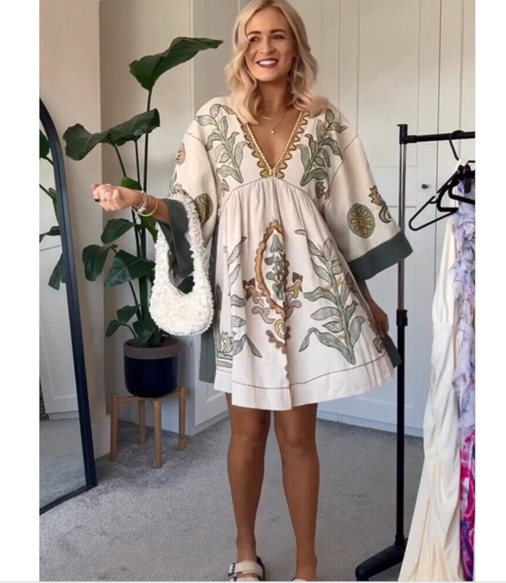 Lorenart Zara Grey Embroidered Dress ZARA NEW WOMAN SHORT Linen BLEND EMBROIDERED DRESS ECRU XS,S,M 5107/055 Lorenart Zara Grey Embroidered Dress ZARA NEW WOMAN SHORT Linen BLEND EMBROIDERED DRESS ECRU XS,S,M 5107/055