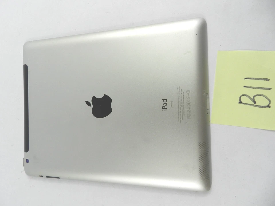 iPad model A1430 3rd gen 16GB Password Restricted - Image 2 of 4