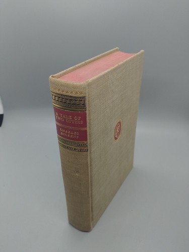 A Tale of Two Cities by Charles Dickens, Classics Club - Bild 1 von 6