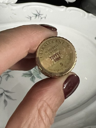 Rossetto VINTAGE Max Factor Hollywood crema montata ultralucido rosa caramello nuovo - Foto 7 di 7