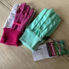 Gardening or light duty gloves green waterproof and pink pimple palm size M