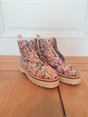 Dr Martens Sinclair Wanderlust