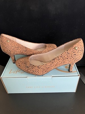 Life Stride Parigi Leopard Print High Heels Size 8M.  Beautiful & NEW!!